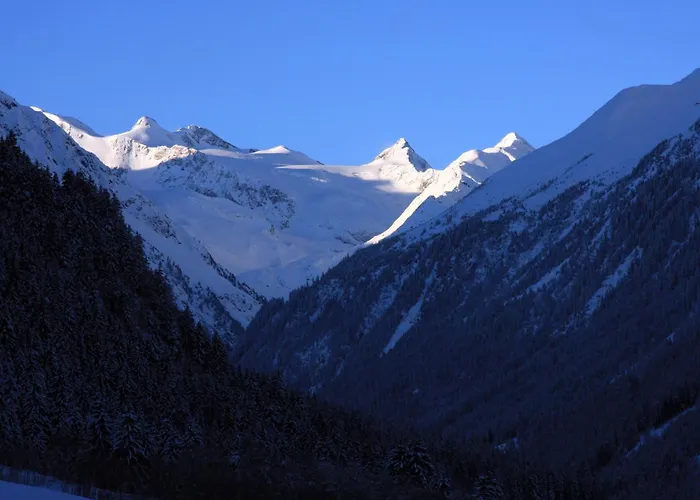 Haus Larcher * Нойштифт-им-Штубайталь